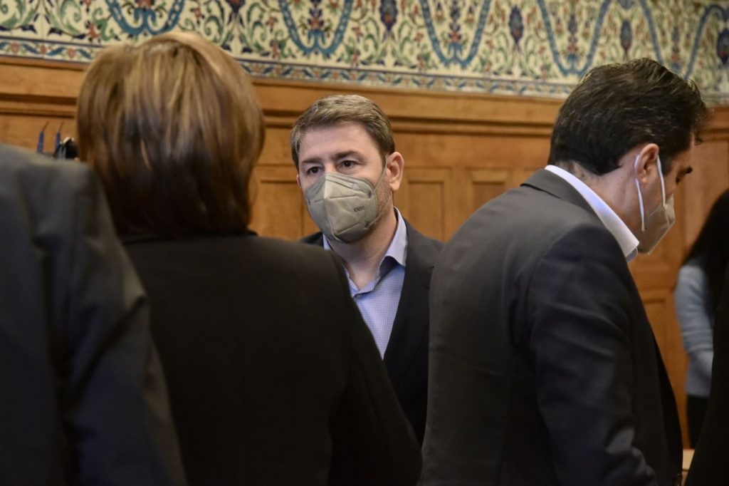 Άρχισαν τα όργανα στο ΚΙΝΑΛ… Ποιοι δεν αφήνουν ήσυχο τον Ανδρουλάκη;