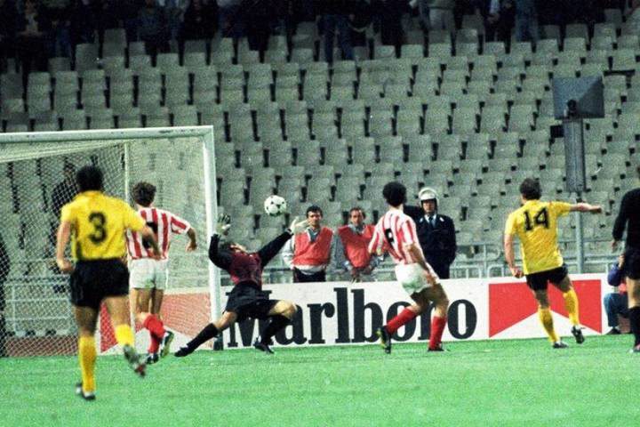 ΑΕΚ: Ευχές στον Τάκη Καραγκιοζόπουλο για τα γενέθλια του (pic)