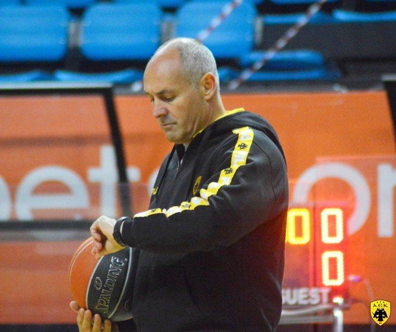 «Πρώτη» γνωριμία του Σεγκούρα στην ΑΕΚ (vid)