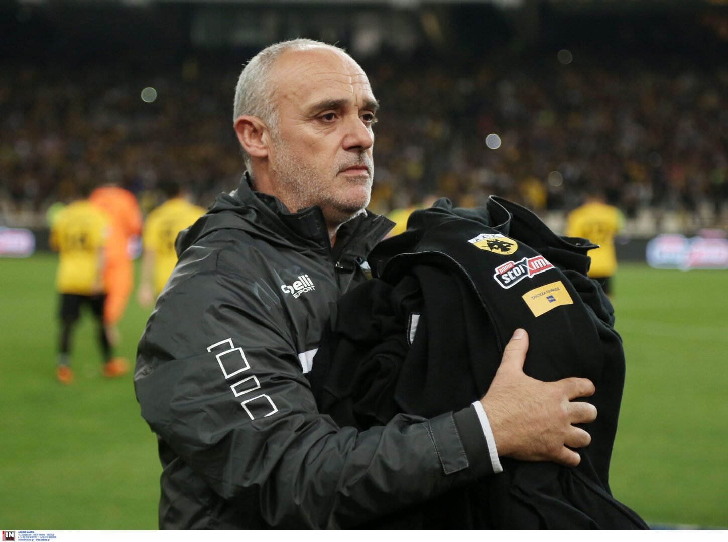 ΑΕΚ: Έφυγε από την ζωή η μητέρα του Κορομηλά (pic)