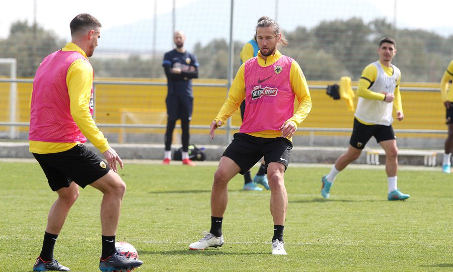 ΑΕΚ: Όλα δείχνουν… Κριχόβιακ με ΠΑΟΚ – Τα πλάνα του Οφρυδόπουλου