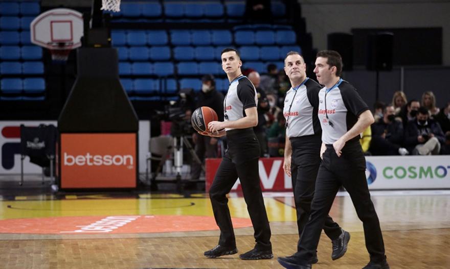 Διέκοψαν το ματς οι διαιτητές στο ΑΕΚ-Απόλλων Πάτρας