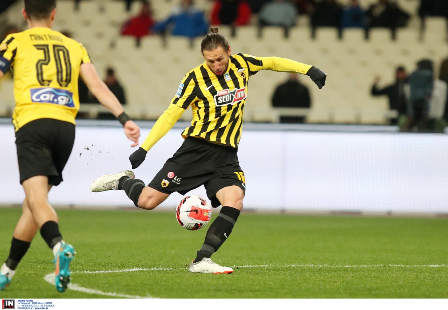 «Η πρόσληψη Κουχάρσκι από την ΑΕΚ μπορεί να βοηθήσει στην παραμονή Κριχόβιακ»