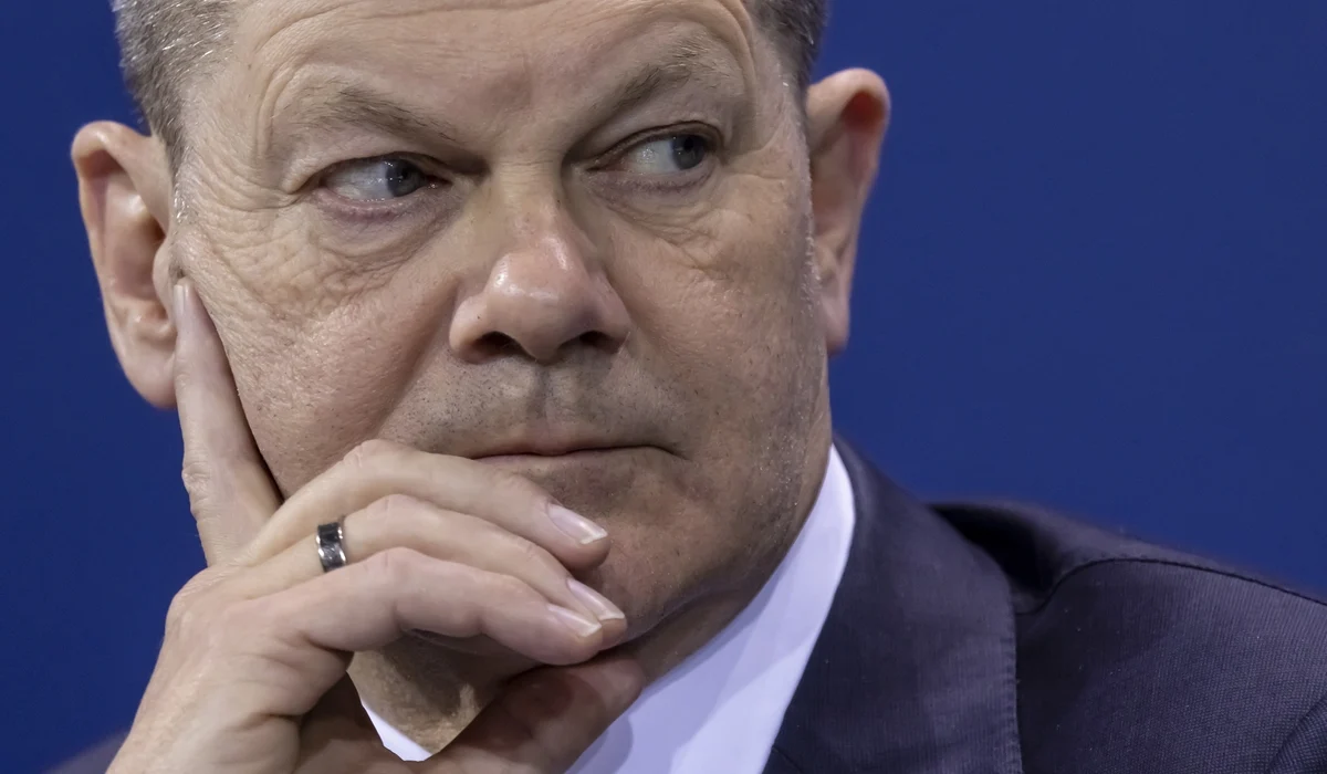 Πόλεμος στην Ουκρανία: «Σταμάτα τις εχθροπραξίες» το μήνυμα του Όλαφ Σολτς στον Βλαντιμίρ Πούτιν