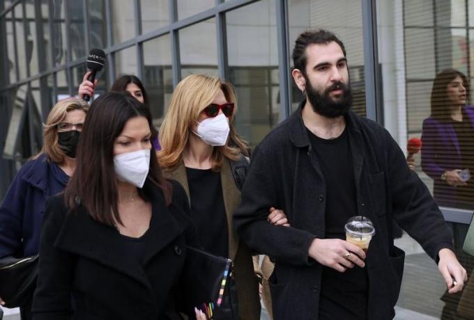 Δίκη Φιλιππίδη: Κατάθεση κεκλεισμένων των θυρών ζητούν δύο καταγγέλλουσες – «Κίνδυνος περαιτέρω διασυρμού»