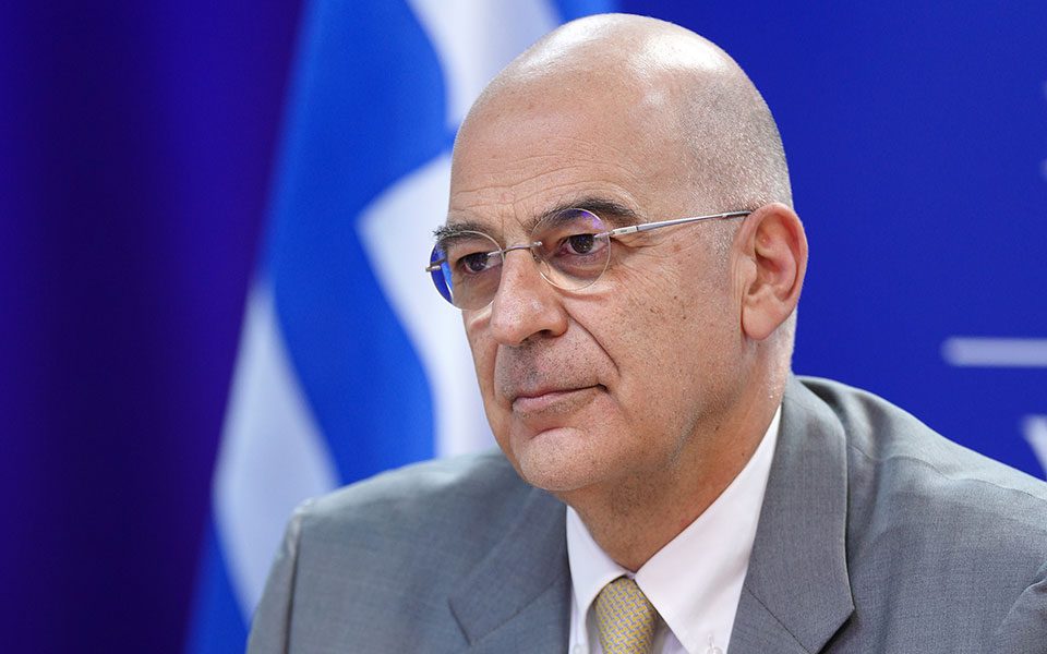 Δένδιας για Μίλτο Τεντόγλου: «Θερμά συγχαρητήρια, επιβεβαίωσε ότι ανήκει στην ελίτ του κλασσικού αθλητισμού!» (pic)