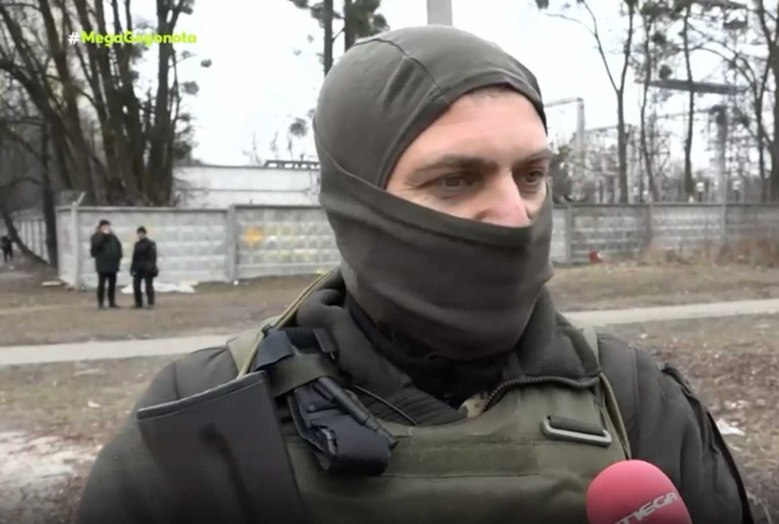 Πόλεμος στην Ουκρανία: «Βλέπω σκοτωμένα παιδιά» λέει Έλληνας ομογενής (vid)
