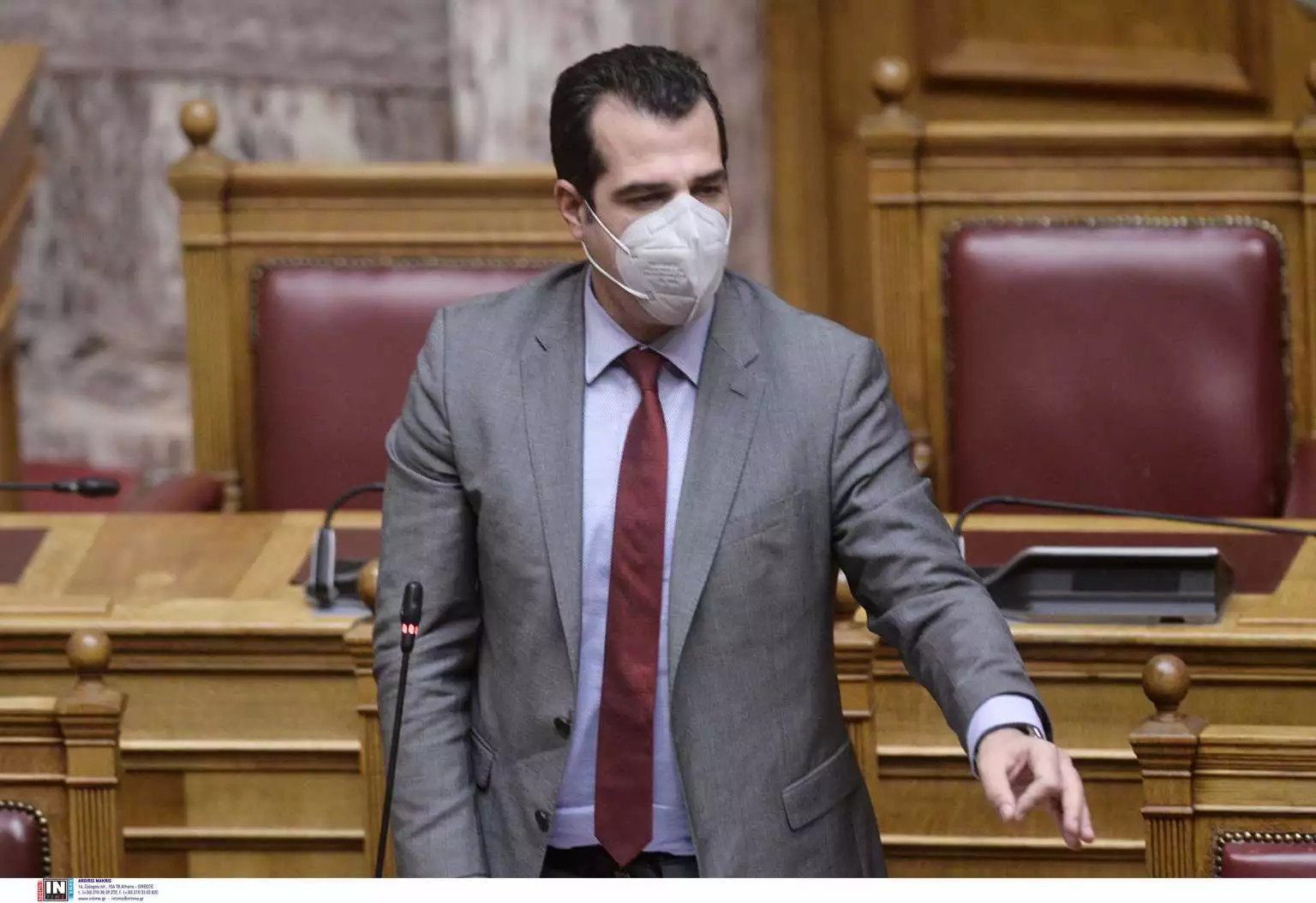 Θάνος Πλεύρης για πρόστιμα στους ανεμβολίαστους άνω των 60: Καταργούνται από 15 Απριλίου