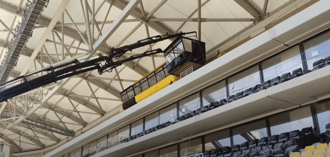 «Αγιά Σοφιά – OPAP Arena»: Η τοποθέτηση των μπουθ και οι εργασίες έξω από το γήπεδο (vid)