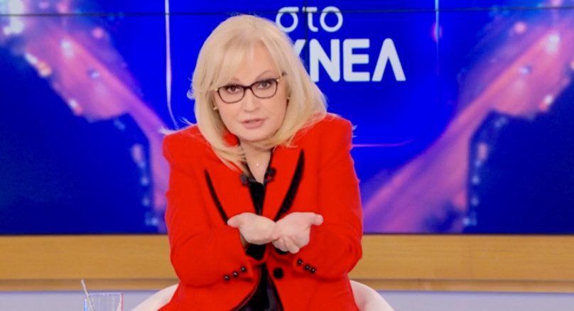 Αγγελική Νικολούλη: Απαντάει στις φήμες που τη θέλουν φοράει κόκκινο χρώμα στο “Φως στο Τούνελ” όταν ξέρει τον δολοφόνο