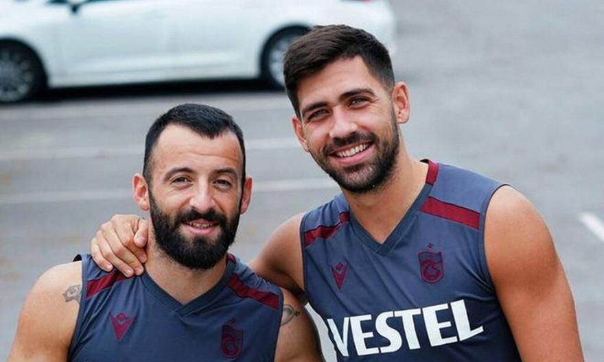 Αποθέωση για τους Έλληνες ποδοσφαιριστές στην Τουρκία