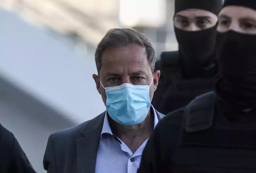 Λιγνάδης – «Θα σας γνωρίσω τον Ρουβά»: Αλκοόλ, χασίς και προσκλήσεις σε ανήλικους για ερωτικές περιπτύξεις