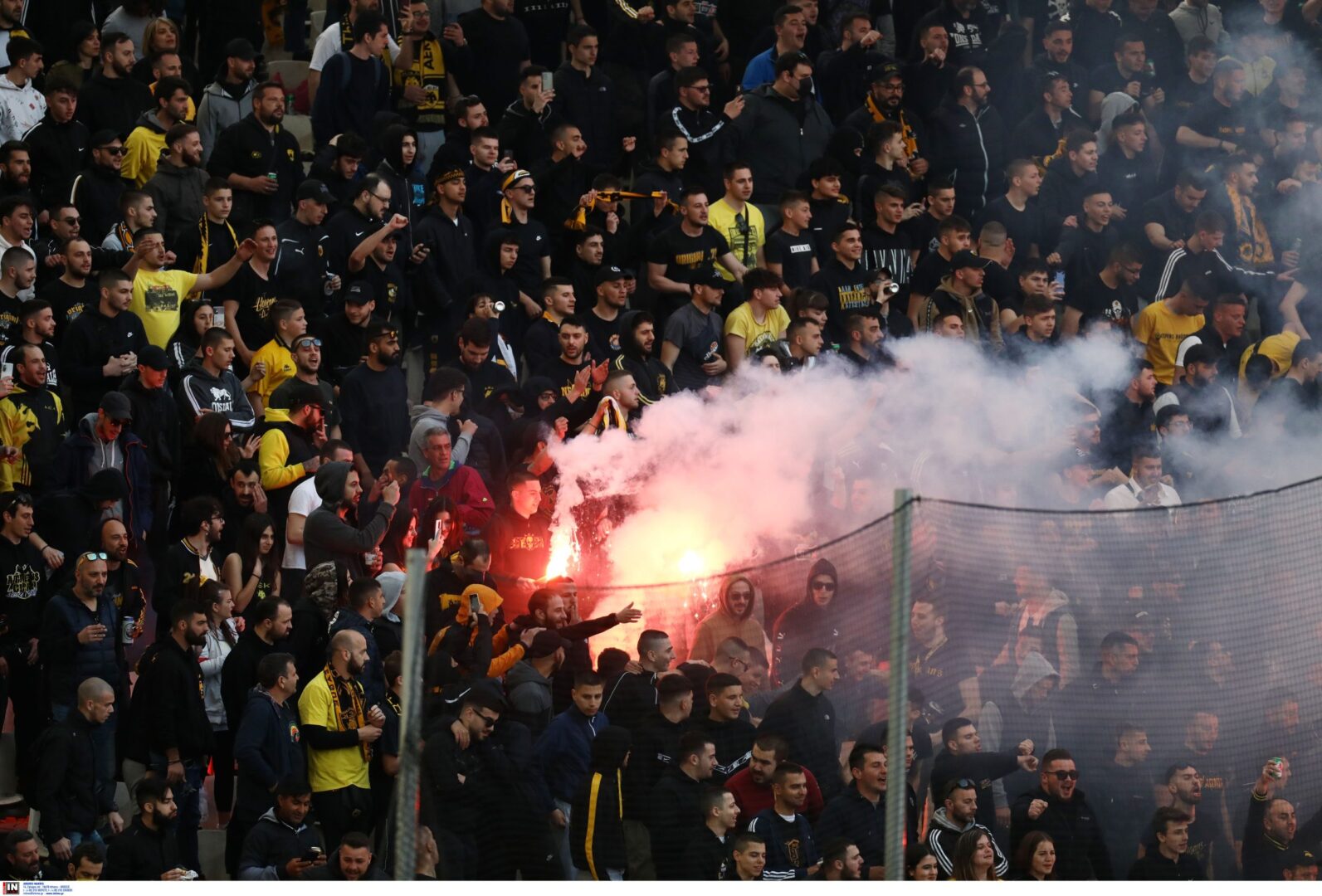 AEK: Έντονες αποδοκιμασίες από τον κόσμο με το τέλος του ματς