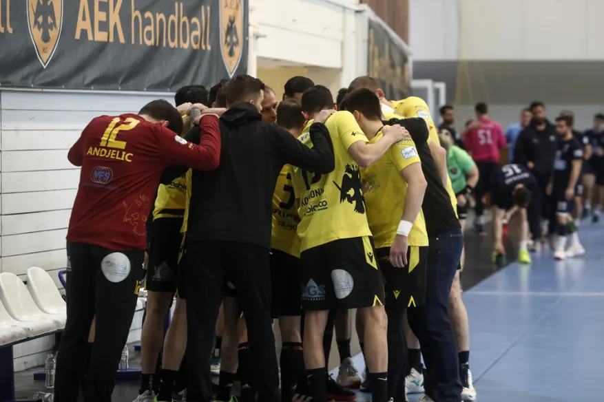 Χάντμπολ-Handball Premier: ΑΕΚ – Πυλαία Live streaming (15:00)