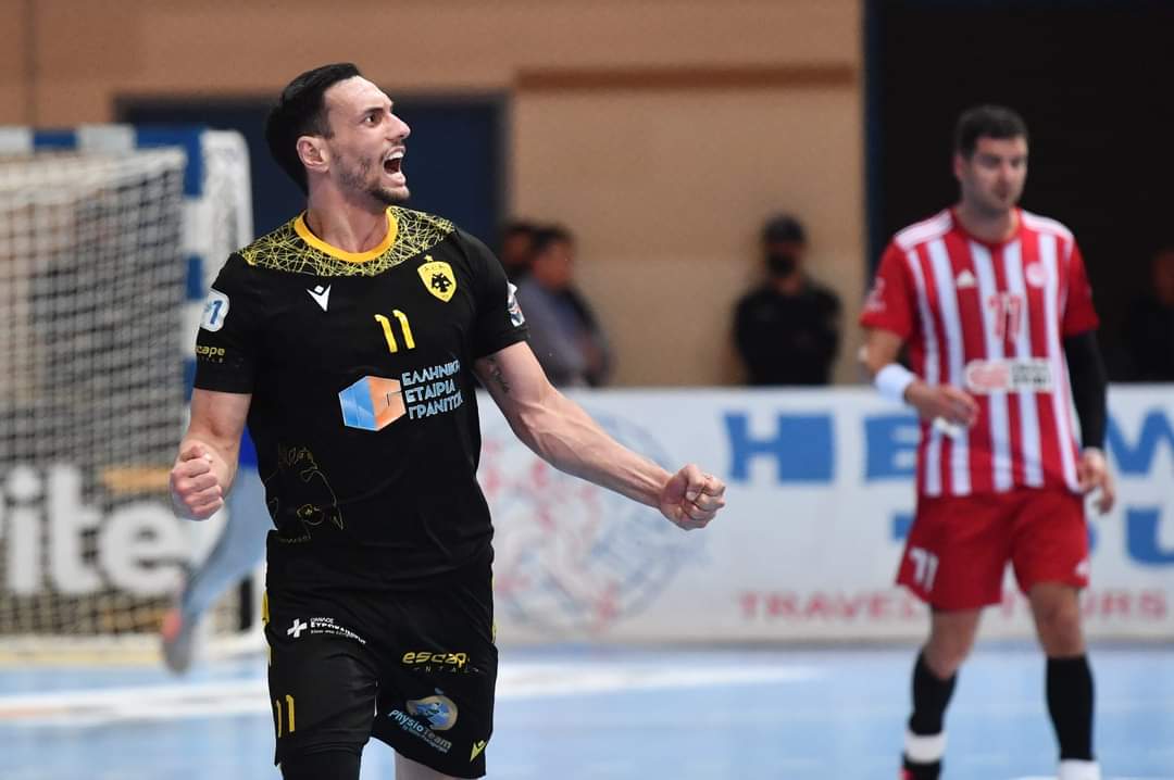 ΑΕΚ: Νίκησε (28-24) τον Ολυμπιακό και «πέταξε» για τελικό!