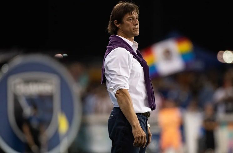 ΑΕΚ: Αύριο βράδυ ο Αλμέιδα στην Αθήνα!