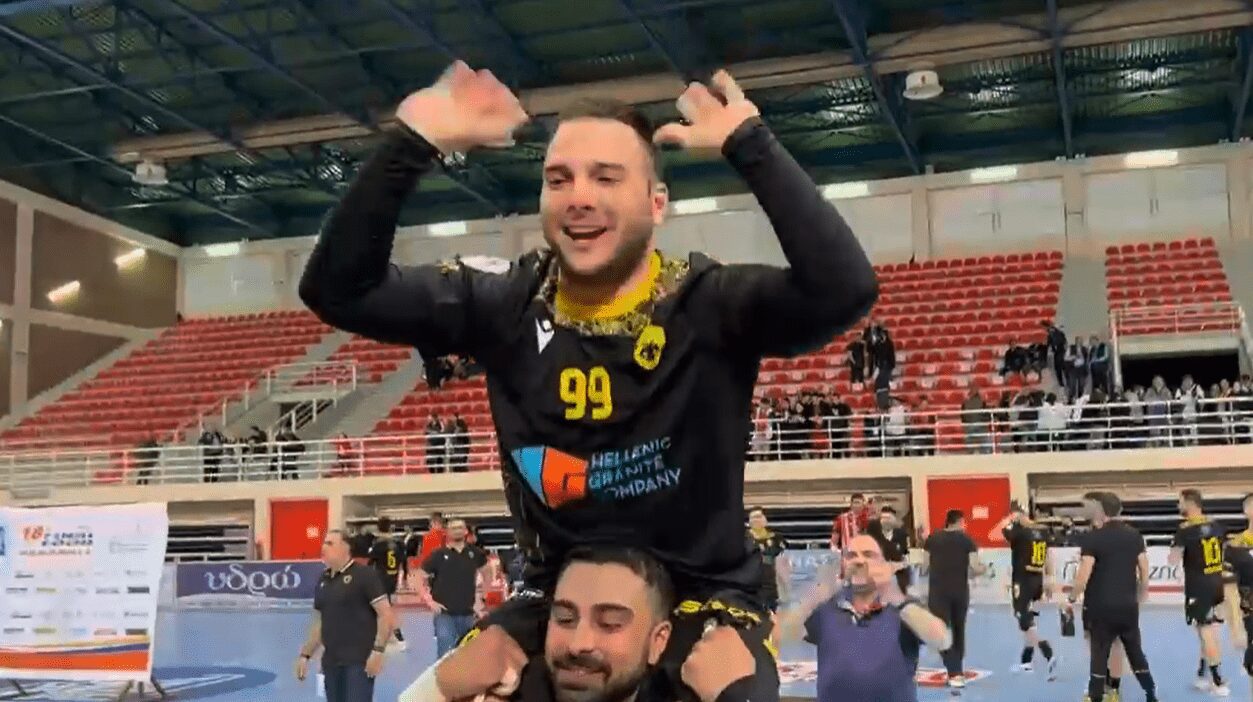 ΑΕΚ: Ο Κεδέρης σε ρόλο… οργανωτή στους πανηγυρισμούς! (vid)