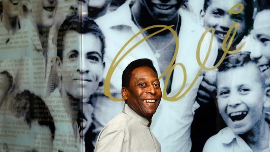 Πελέ: μπήκε στο νοσοκομείο για εξετάσεις και χημειοθεραπείες