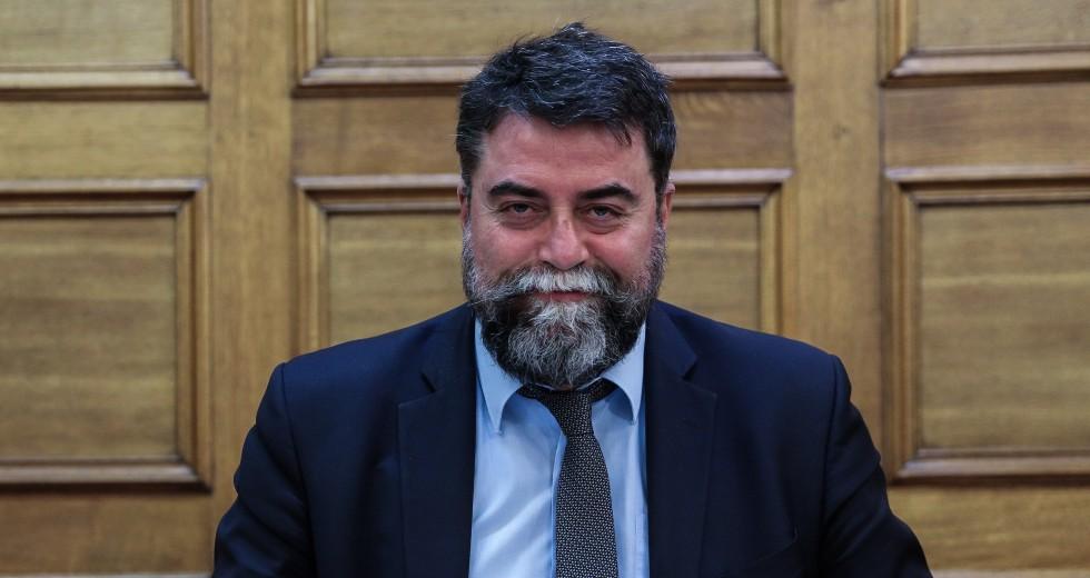 Βασίλης Οικονόμου: Το Πόθεν Έσχες του βουλευτή που μας είπε ότι “το τζάμπα πέθανε”
