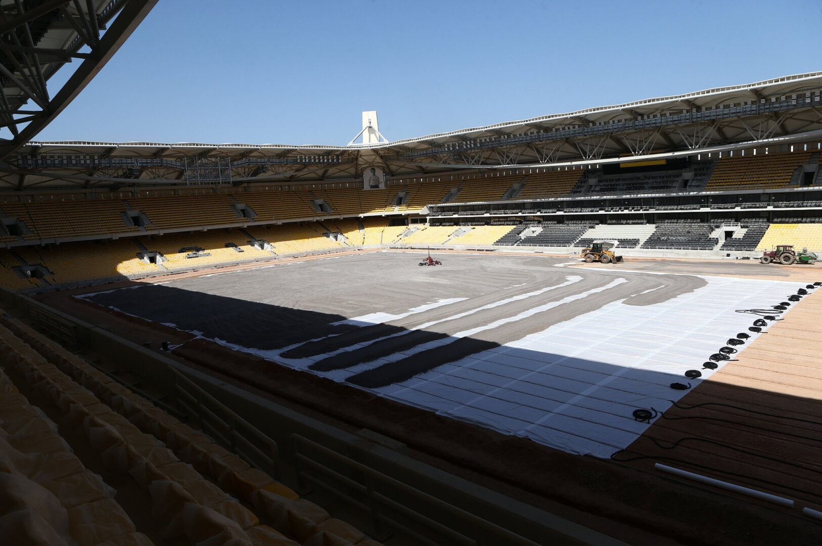 «Opap Arena – Αγιά Σοφιά»: Εντυπωσιακές φωτογραφίες από τις εργασίες για την κατασκευή του αγωνιστικού χώρου  (pics)