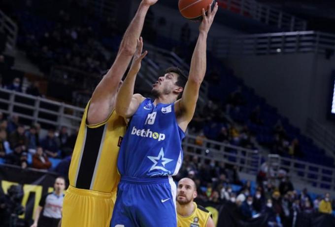 Ενδιαφέρον της ΑΕΚ για τον Γόντικα