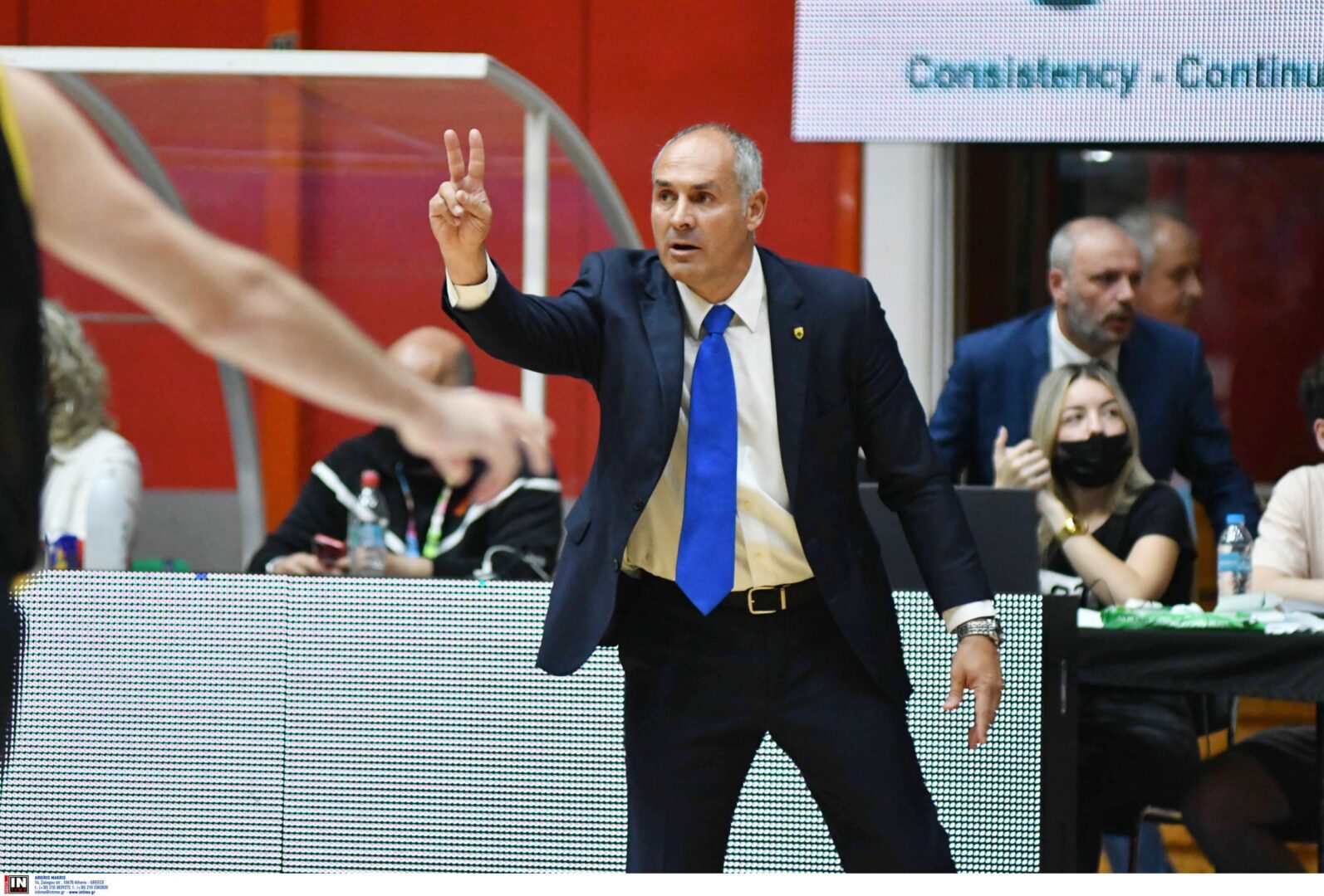 Σεγκούρα: «Είναι πολύ δύσκολο να βλέπεις τους παίκτες να κλαίνει στα αποδυτήρια»