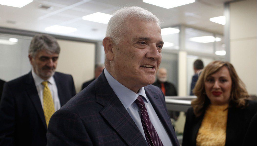 Δεν είναι μόνο ο Άλβες για ΑΕΚ – Ακόμα ένας παλιός παίκτης στη λίστα του Μελισσανίδη!