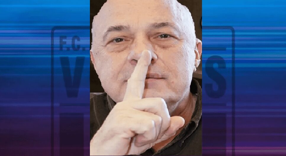 Απάντηση – έπος του Βόλου σε Καρυπίδη: «Αυτός που κυκλοφορεί στο Κολωνάκι με σάνταλο και σαγιονάρα μην κάνει μνημόσυνα με ξένα κόλλυβα»