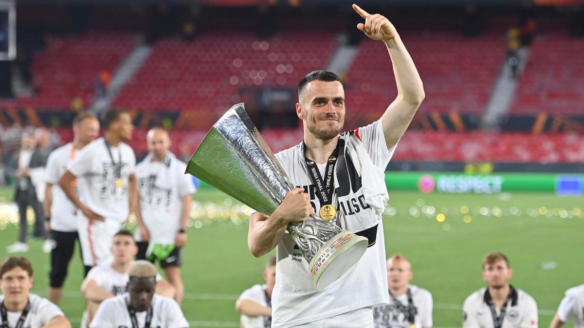 Γιουβέντους: Προφορική συμφωνία με Κόστιτς για τρία χρόνια