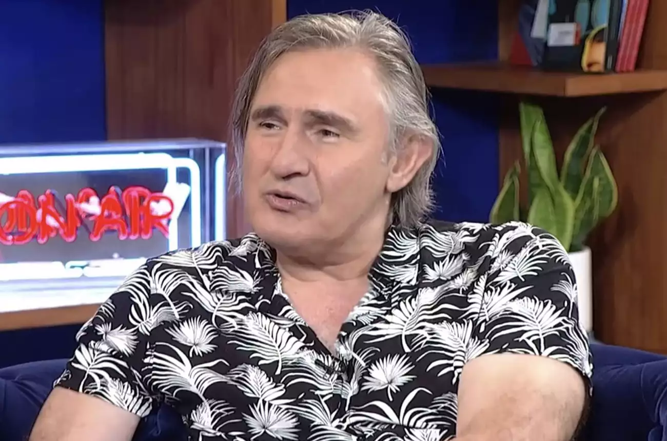 Άκης Σακελλαρίου: «Έπεσα σε κώμα 10 μέρες, η ζωή μού έδωσε μια δεύτερη ευκαιρία»