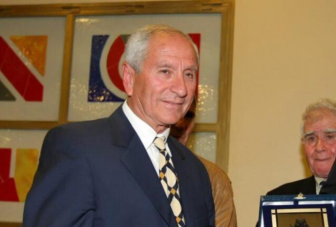 Παλαίμαχοι ΑΕΚ: Νέος πρόεδρος ο Καραφέσκος – Αντιπρόεδροι Ατματσίδης και Γεωργαμλής