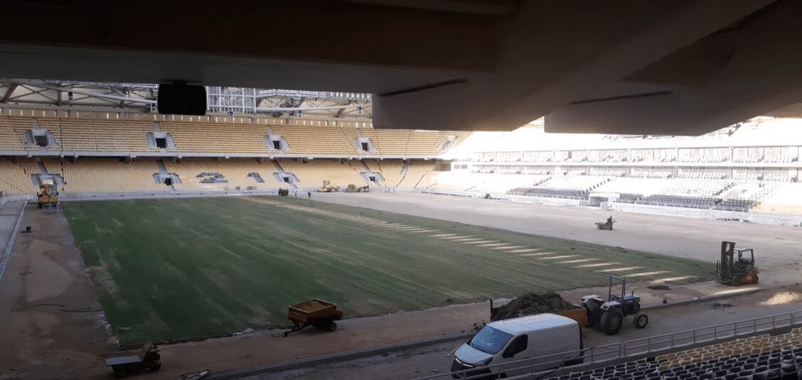«Opap Arena – Αγιά Σοφιά»: Συνεχίζεται με γρήγορους ρυθμούς το στρώσιμο του χλοοτάπητα (vid)
