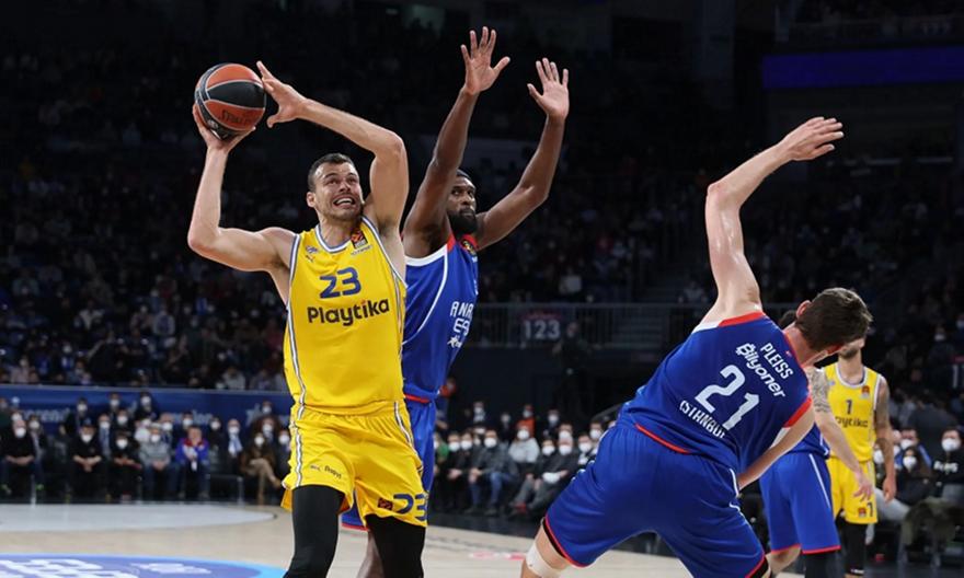 Κλείνει στην Εφές ο Ζίζιτς