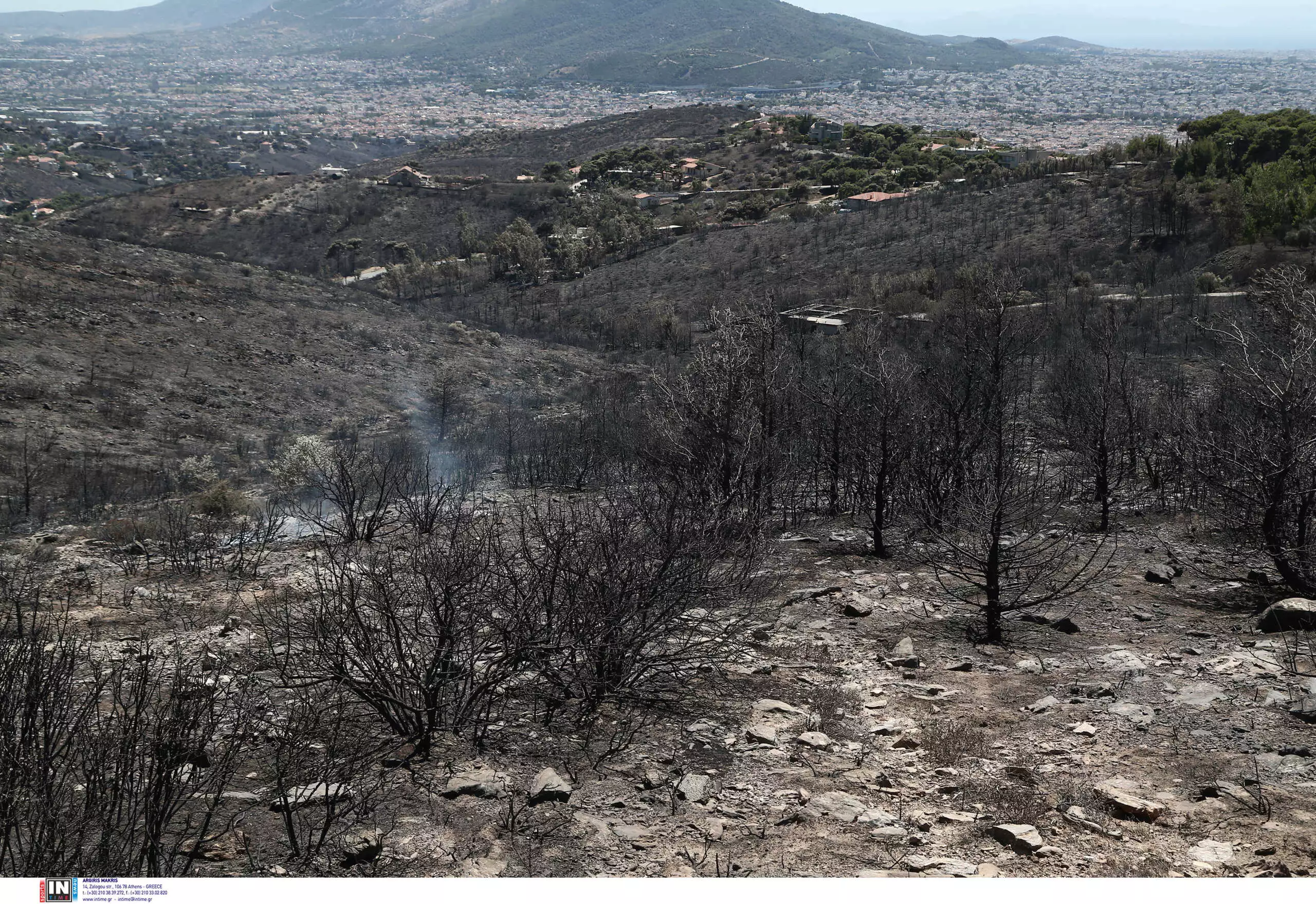 Φωτιά στην Πεντέλη: Μέχρι πού έφτασε το μέτωπο