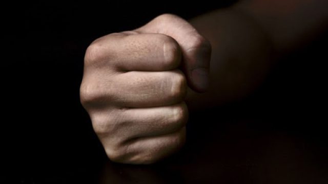 Θεσσαλονίκη: Άγριος ξυλοδαρμός 17χρονου από ομάδα 15 ατόμων!