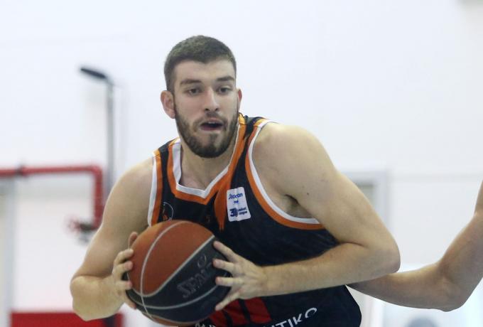 Άλλαξε μανατζερική στέγη ο Ρογκαβόπουλος