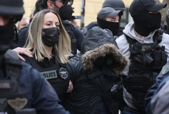 Ρούλα Πισπιρίγκου: «Αισθάνεται ότι αδικείται» – «Αφιέρωσε όλη της τη ζωή στα τρία της παιδιά»