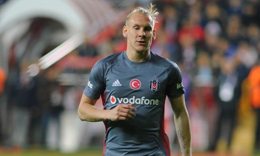 Fanatik: «Χάλασε του Βίντα στην Αλ-Ετιφάκ επειδή διαφώνησαν πού θα γίνει ο ιατρικός έλεγχος»