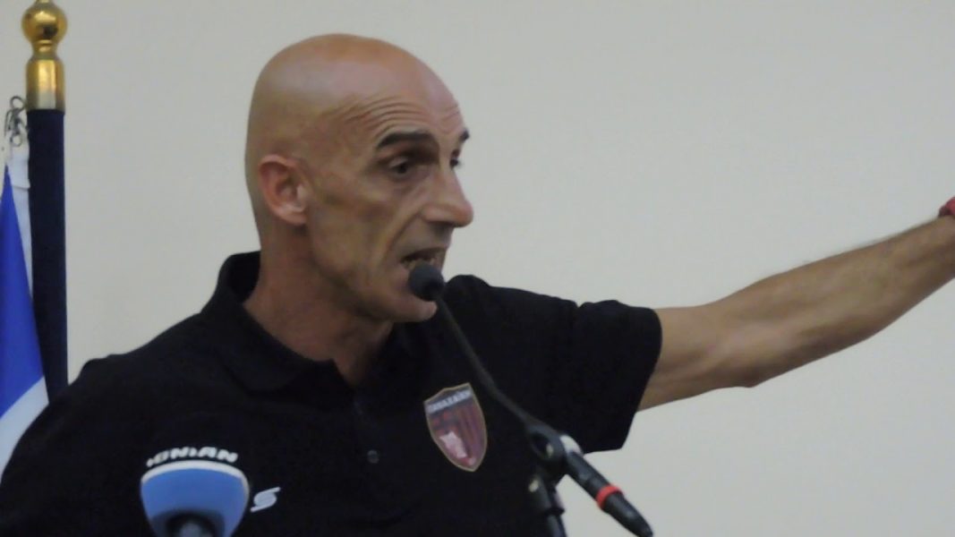 Αυτός θα προπονεί τους «κομμένους» στην ΑΕΚ – Άλλαξε και γιατρό η ομάδα!