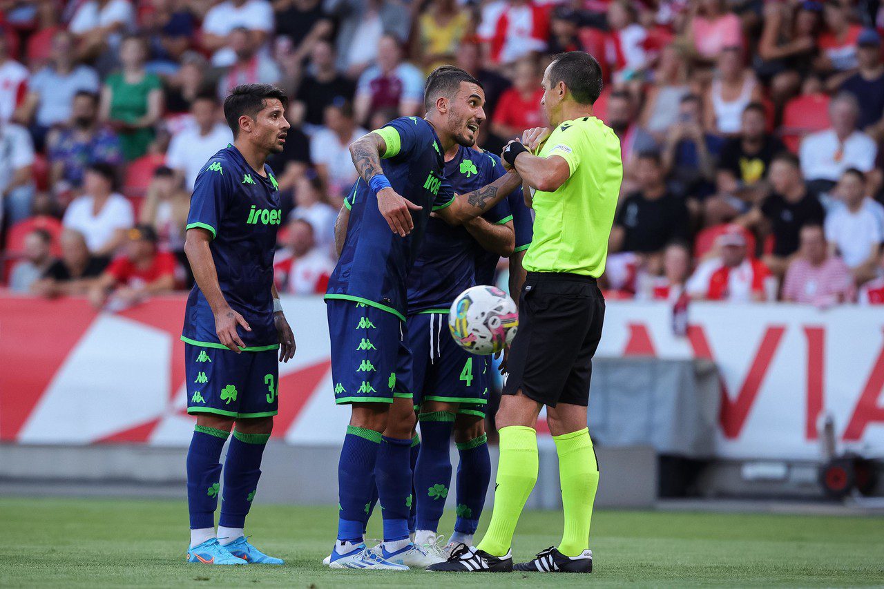 Παναθηναϊκός: Επίσημη διαμαρτυρία στην UEFA για τη διαιτησία του Μπουκέ