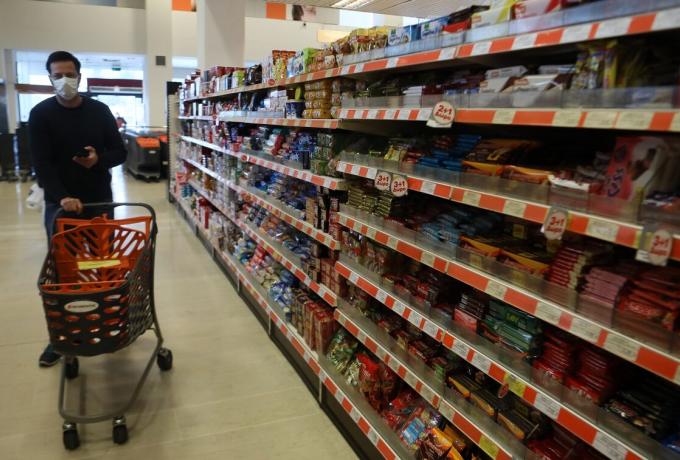 Ακρίβεια: Έρχεται δύσκολος χειμώνας με καύσιμα και τρόφιμα στα ύψη