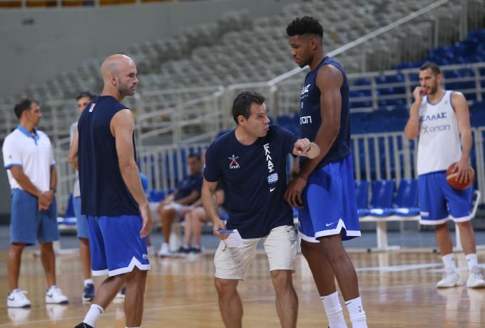 Πρώτο τεστ με Ισπανία, Γιάννη και απουσίες για την Εθνική