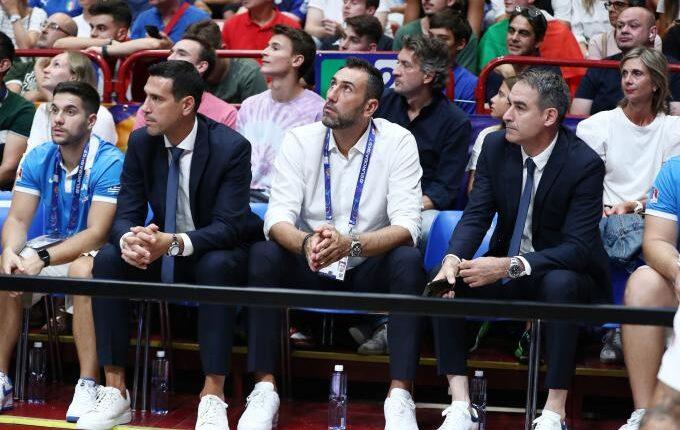 Ζήσης: «Πετύχαμε τον πρώτο μας στόχο – Είμαστε ενωμένοι»