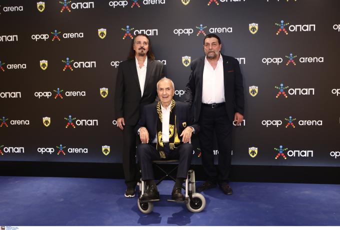 Συγκίνηση: Με αμαξίδιο στο γήπεδο ο Κώστας Νεστορίδης!