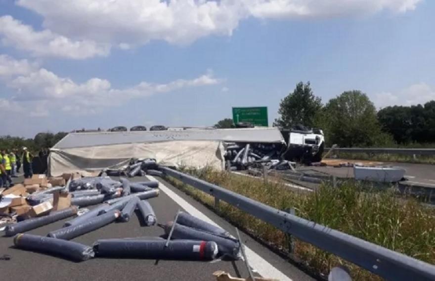Τραγωδία με νεκρό οδηγό νταλίκας στην Κομοτηνή – Έχασε τον έλεγχο και ανατράπηκε