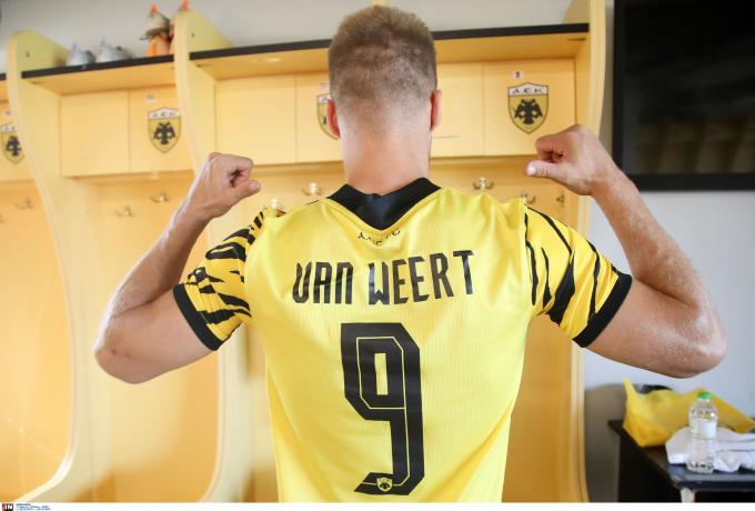 ΑΕΚ: Με το «9» στην πλάτη ο Φαν Βέερτ (ΦΩΤΟ)