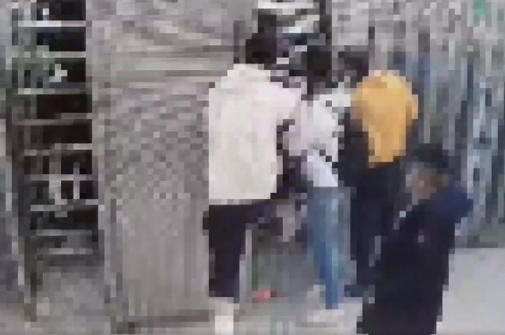 ΠΑΕ ΑΕΚ: “Ένας πολύ μικρός αριθμός ατόμων δεν δείχνει κανένα σεβασμό ούτε στο γήπεδο, ούτε στην ΑΕΚ, ούτε στους οπαδούς της ομάδας μας” (vid)