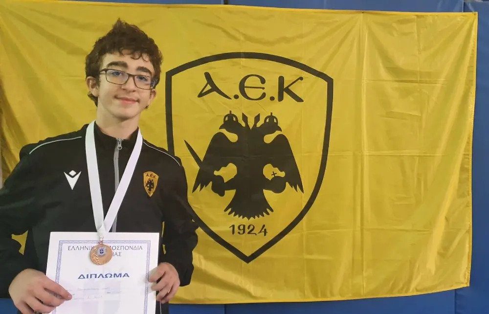 Ξιφασκία: Χάλκινο ο Καραγκιοζόπουλος