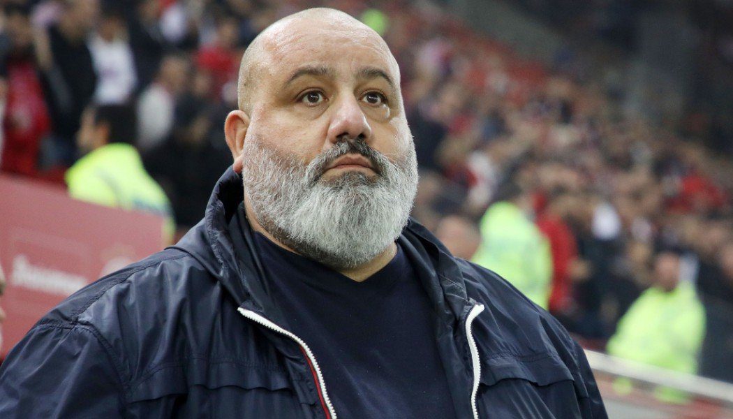 «Καμπάνα» 6 μηνών στον Καραπαπά και 3.5 στον Βρέντζο για τα αίσχη του Ολυμπιακού στην Λεωφόρο