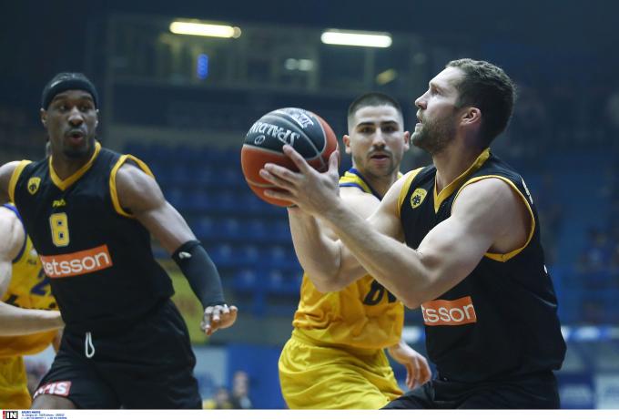 Καμία ανησυχία για Στρέλνιεκς ενόψει Βόννης